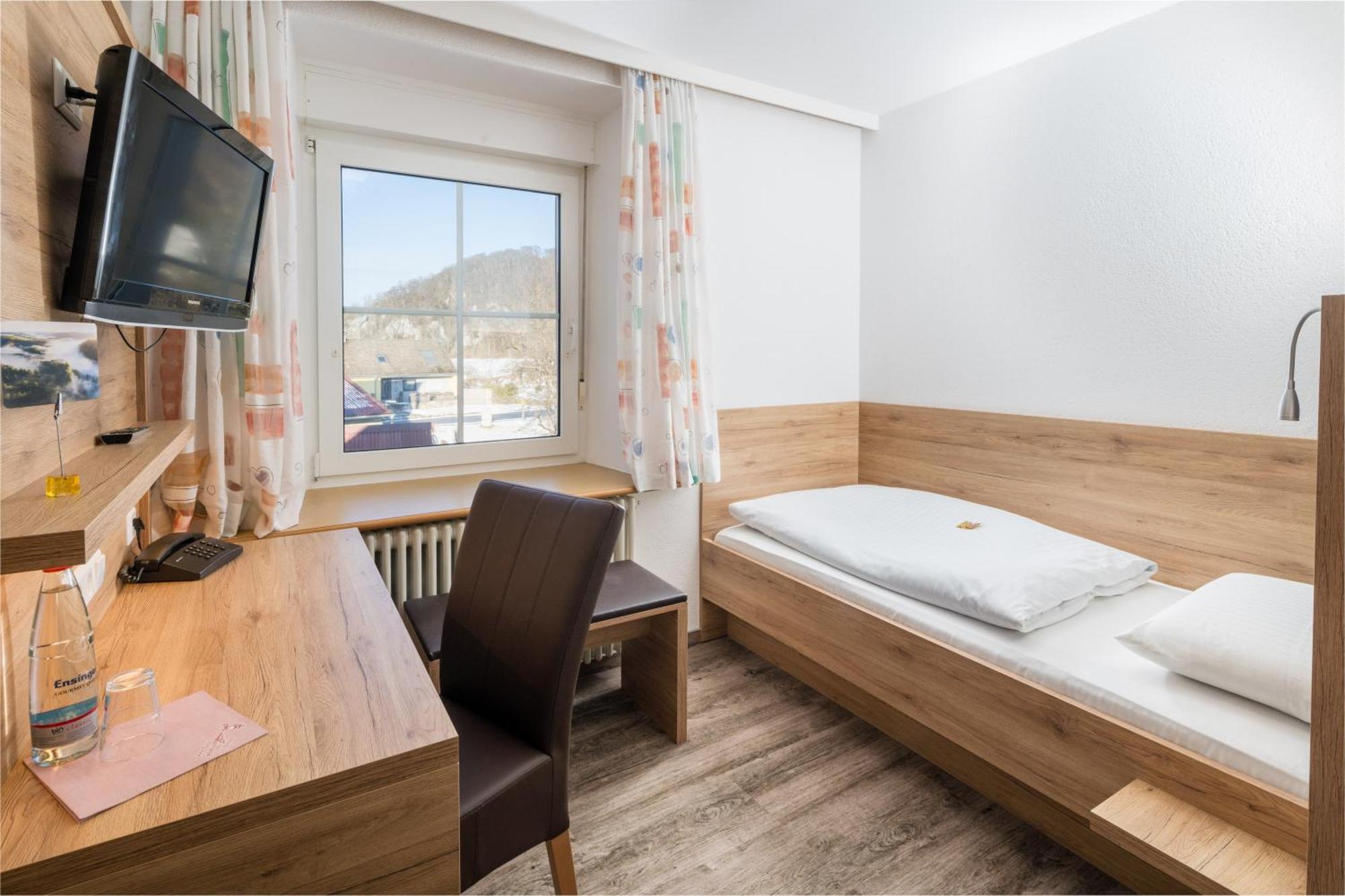 Flair Hotel Gasthof Zum Hirsch Hayingen Exterior foto